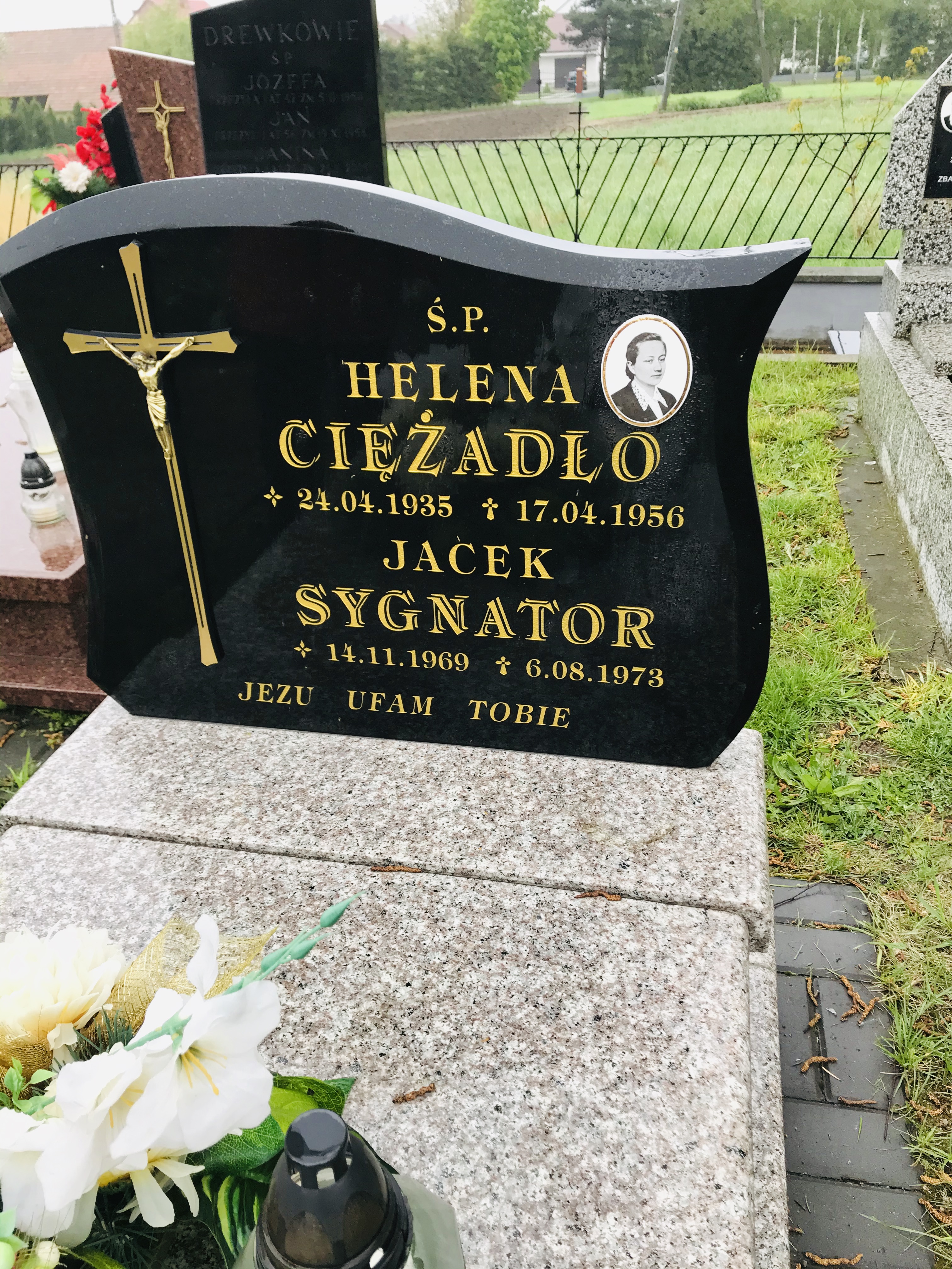 Grób Helena Ciężadło