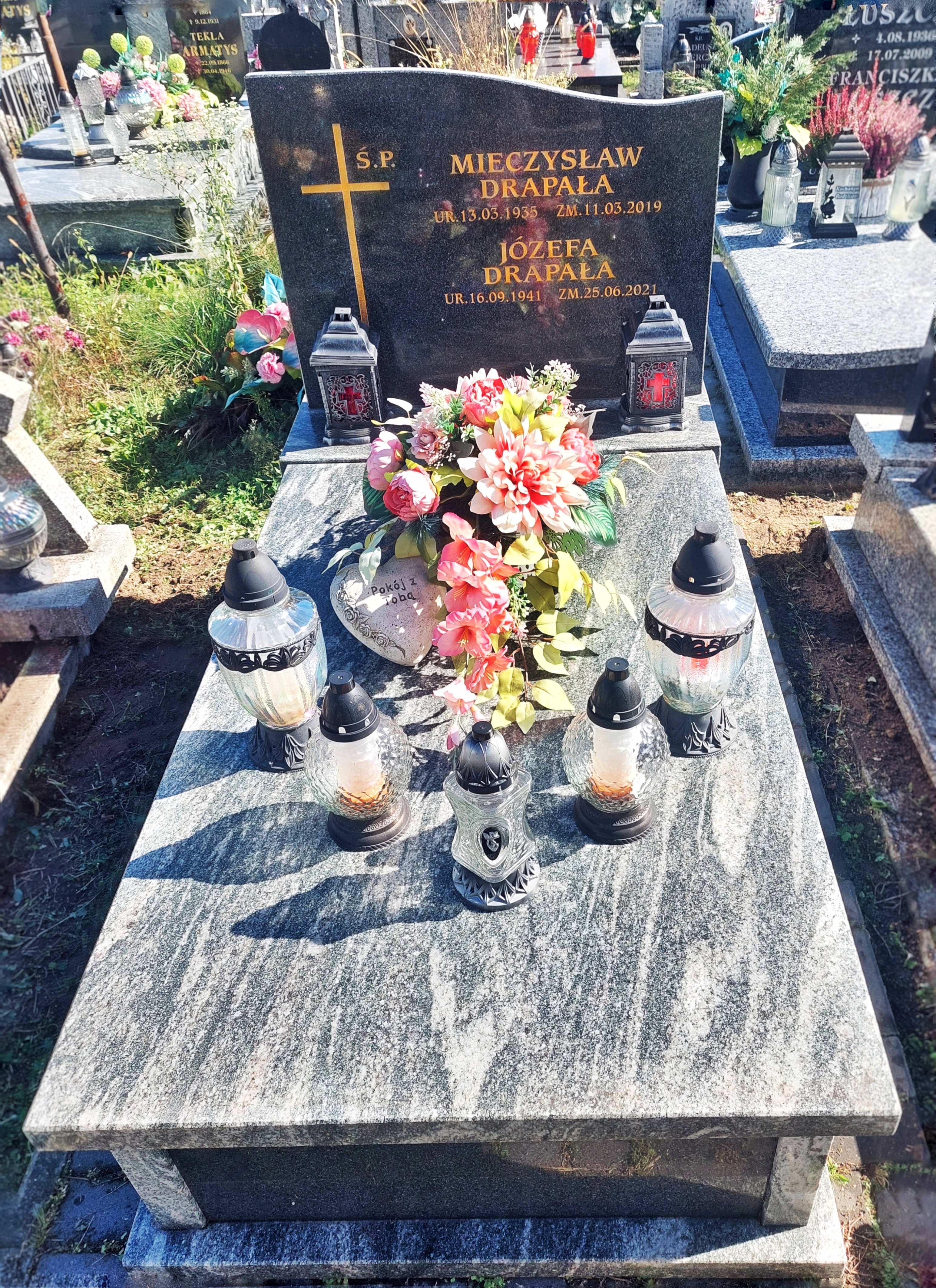  NN Lisia Góra - Grobonet - Wyszukiwarka osób pochowanych