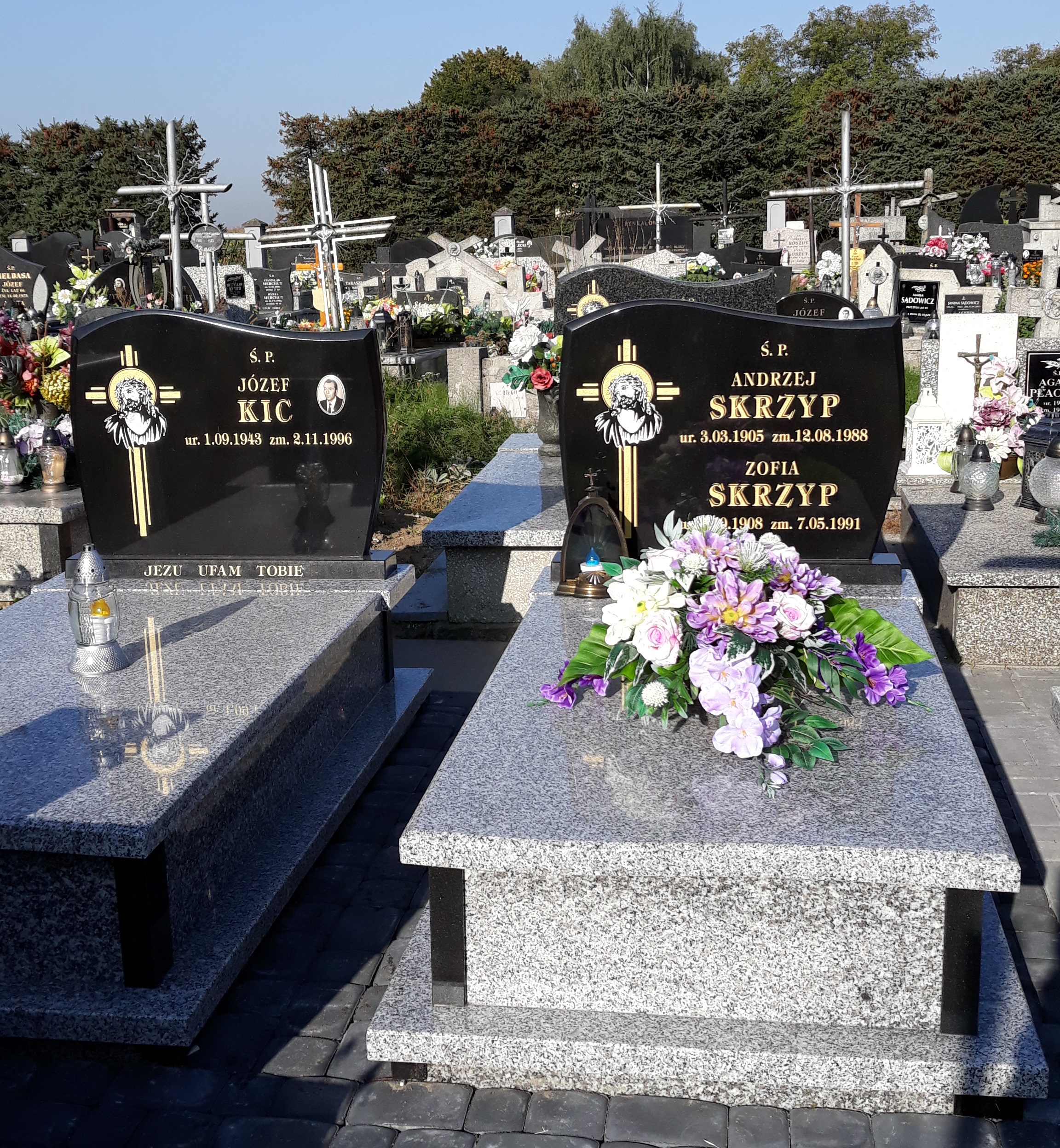 Grób Andrzej Skrzyp